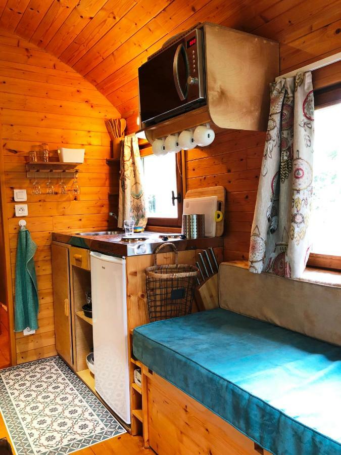 Millygite Chalet-On-Wheels By The River Zewnętrze zdjęcie